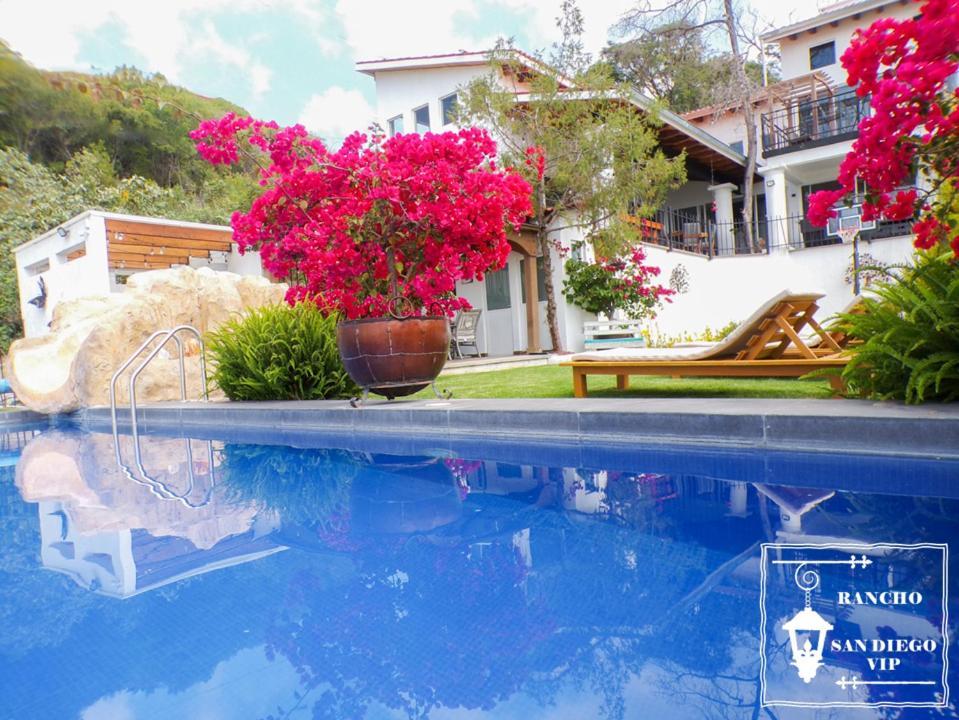 Rancho San Diego, Villa Llena De Vida Vip Истапан-де-ла-Сал Экстерьер фото